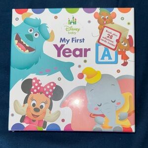Disney Baby My First Year Keepsake Book